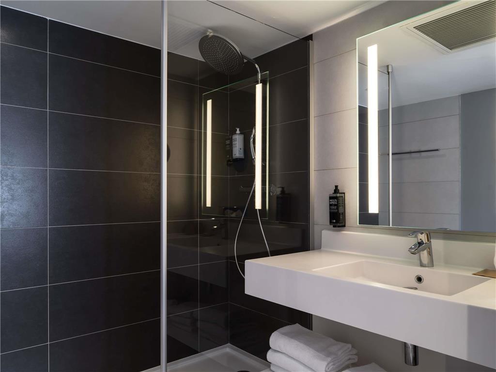 Mercure Безие Стая снимка